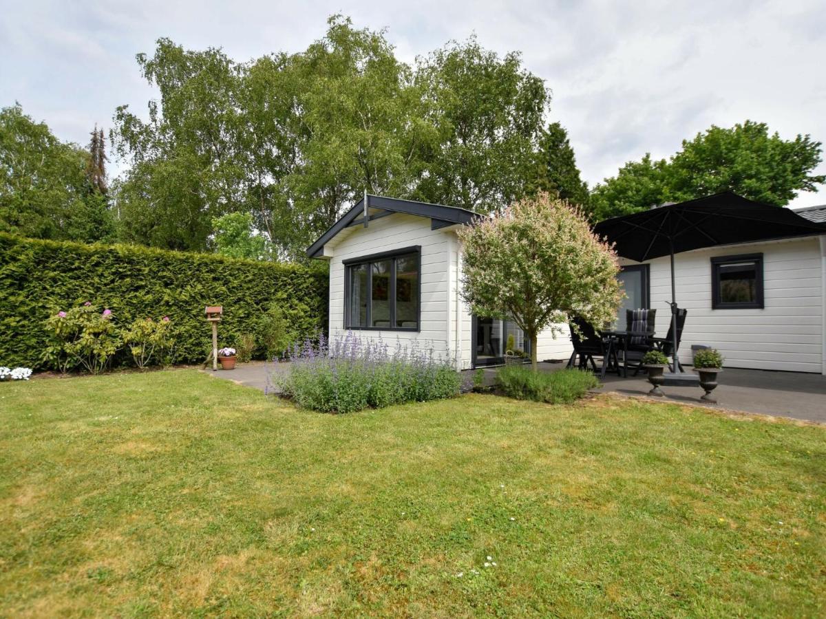Spacious Chalet In Wolfheze With Garden Exterior photo