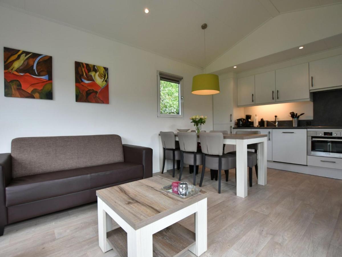Spacious Chalet In Wolfheze With Garden Exterior photo