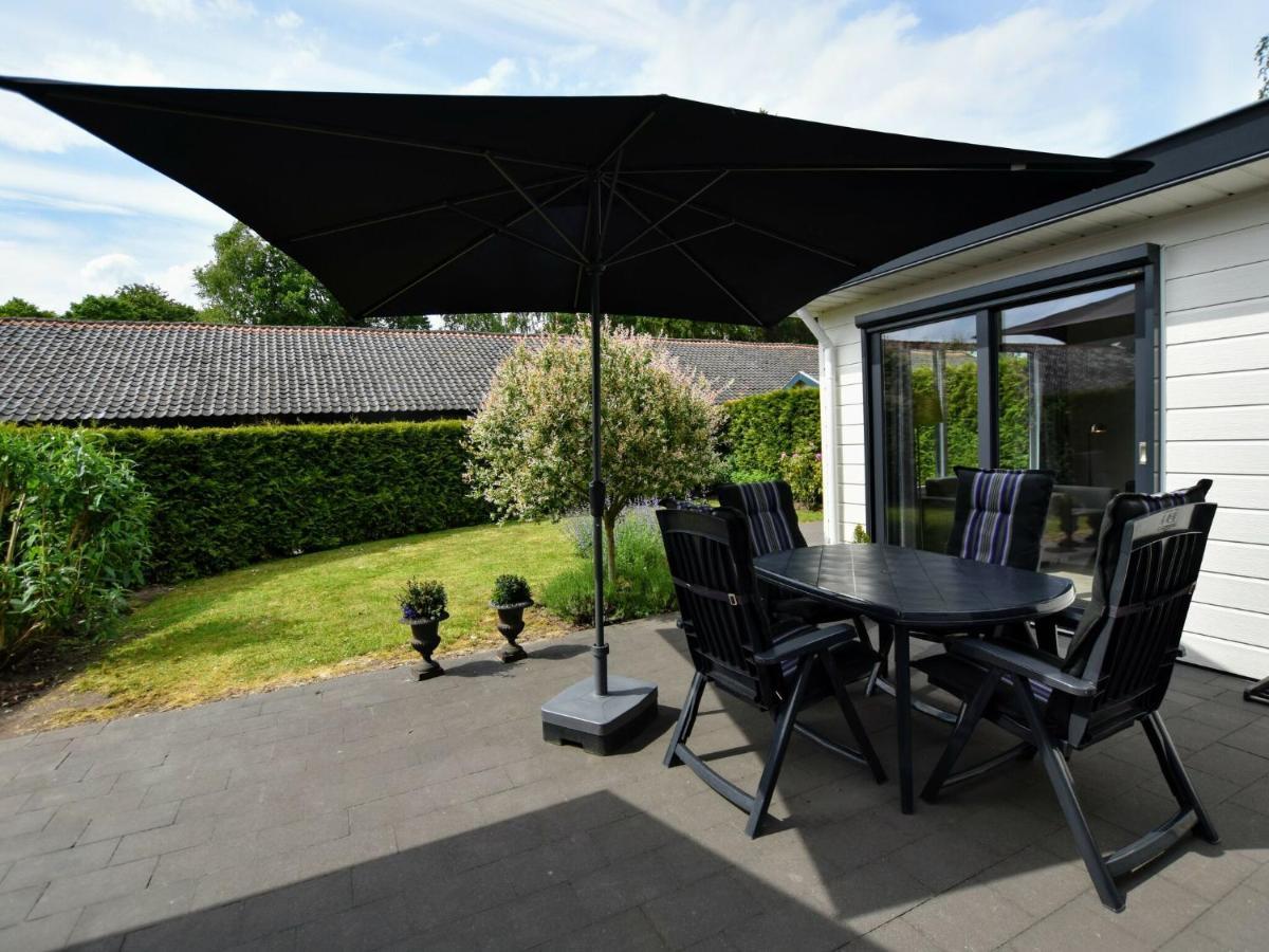 Spacious Chalet In Wolfheze With Garden Exterior photo